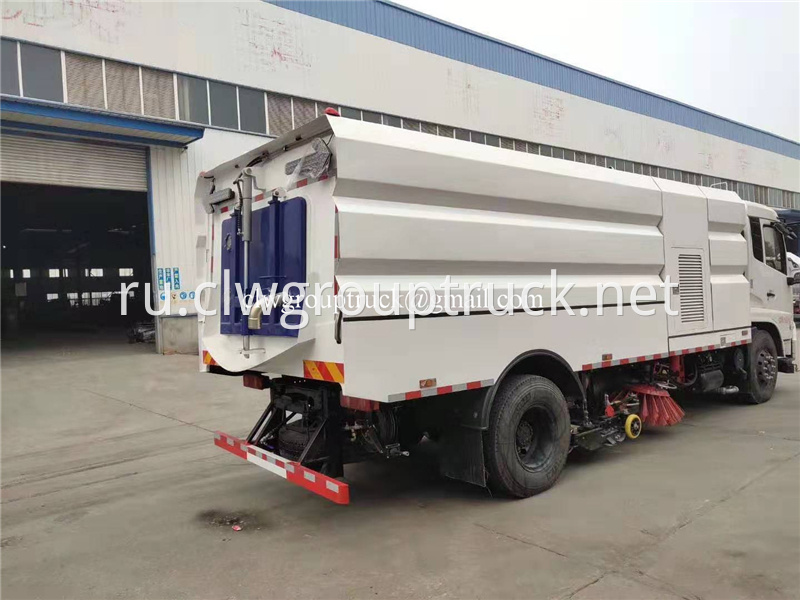 Sweeper Truck 5